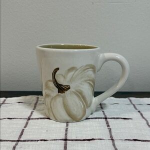 Robert Stanley Ceramic Mug with Pumpkin Design